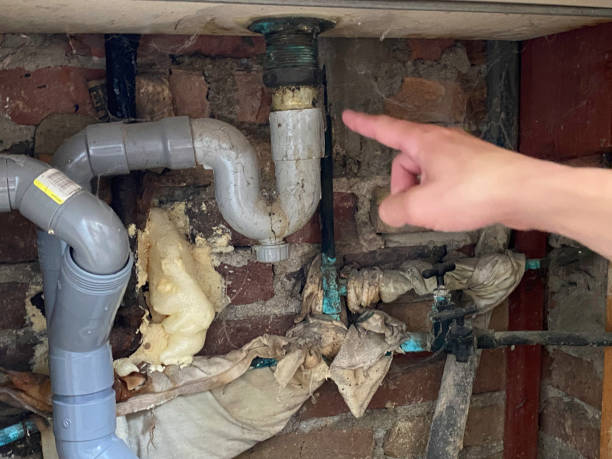 Best 24/7 water damage repair  in Springs, NY